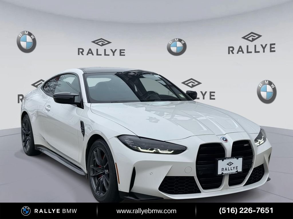 2023 BMW M4 -'s photo
