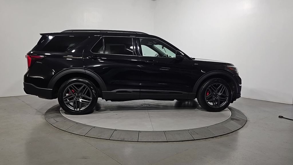 2025 Ford Explorer ST-LINE - Photo 7