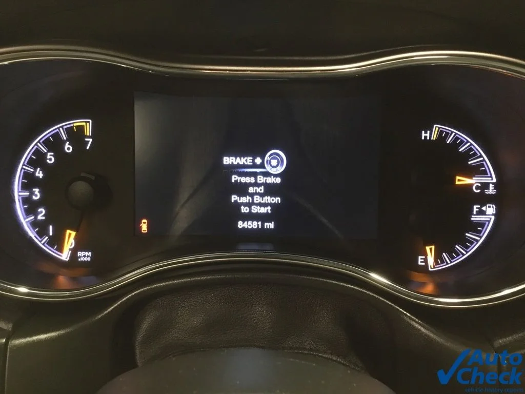 Used 2020 White Jeep Altitude image 48
