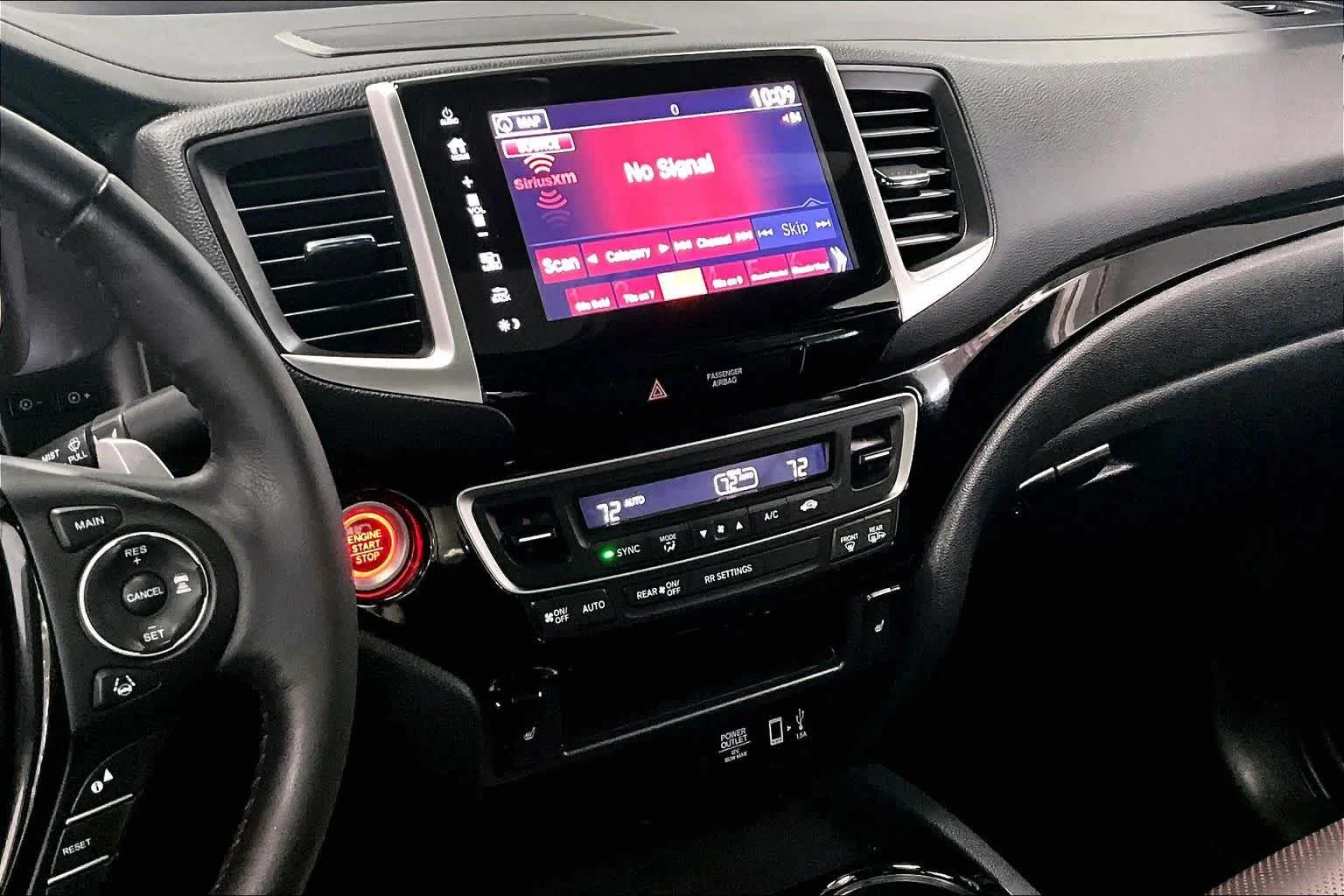 Used 2020 Crystal Black Pearl Honda Black Edition image 13