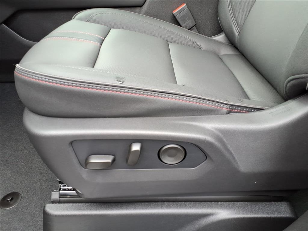 2026 Chevrolet Tahoe RST - Photo 15