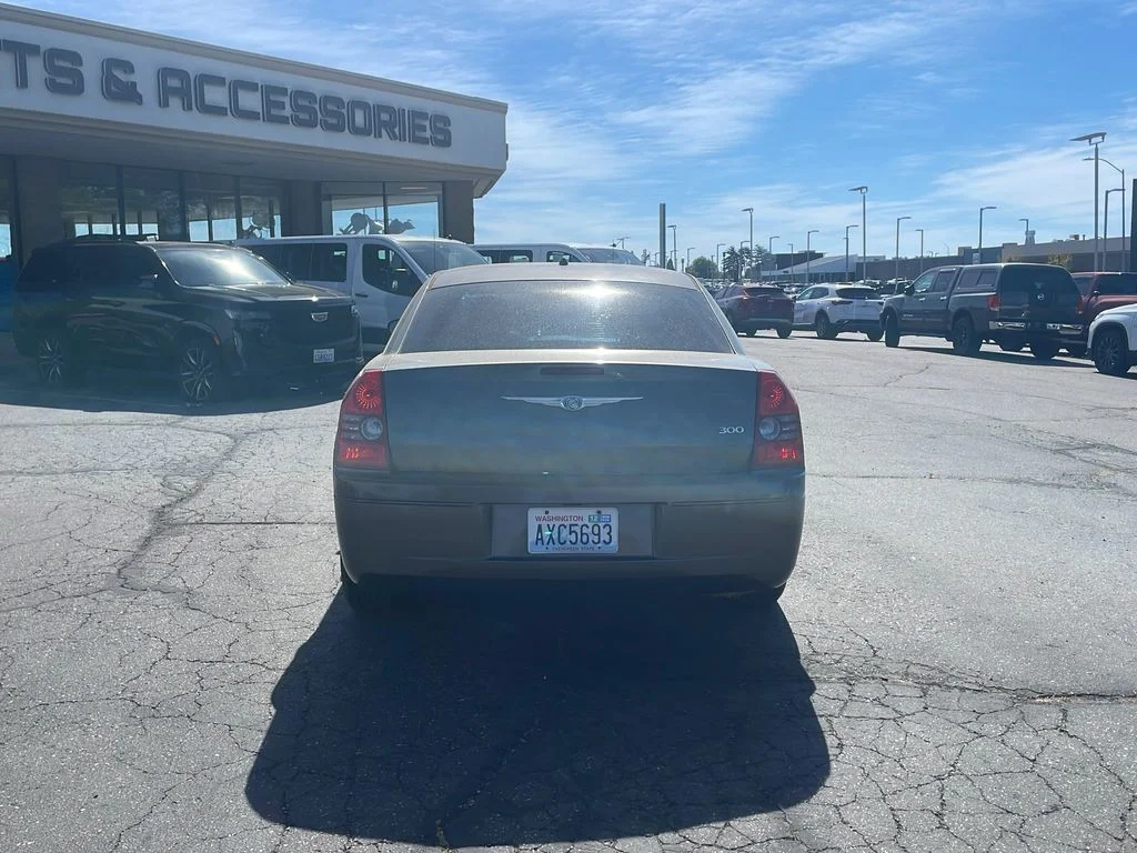 Used 2008 Dark Titanium Metallic Clearcoat Chrysler LX image 6