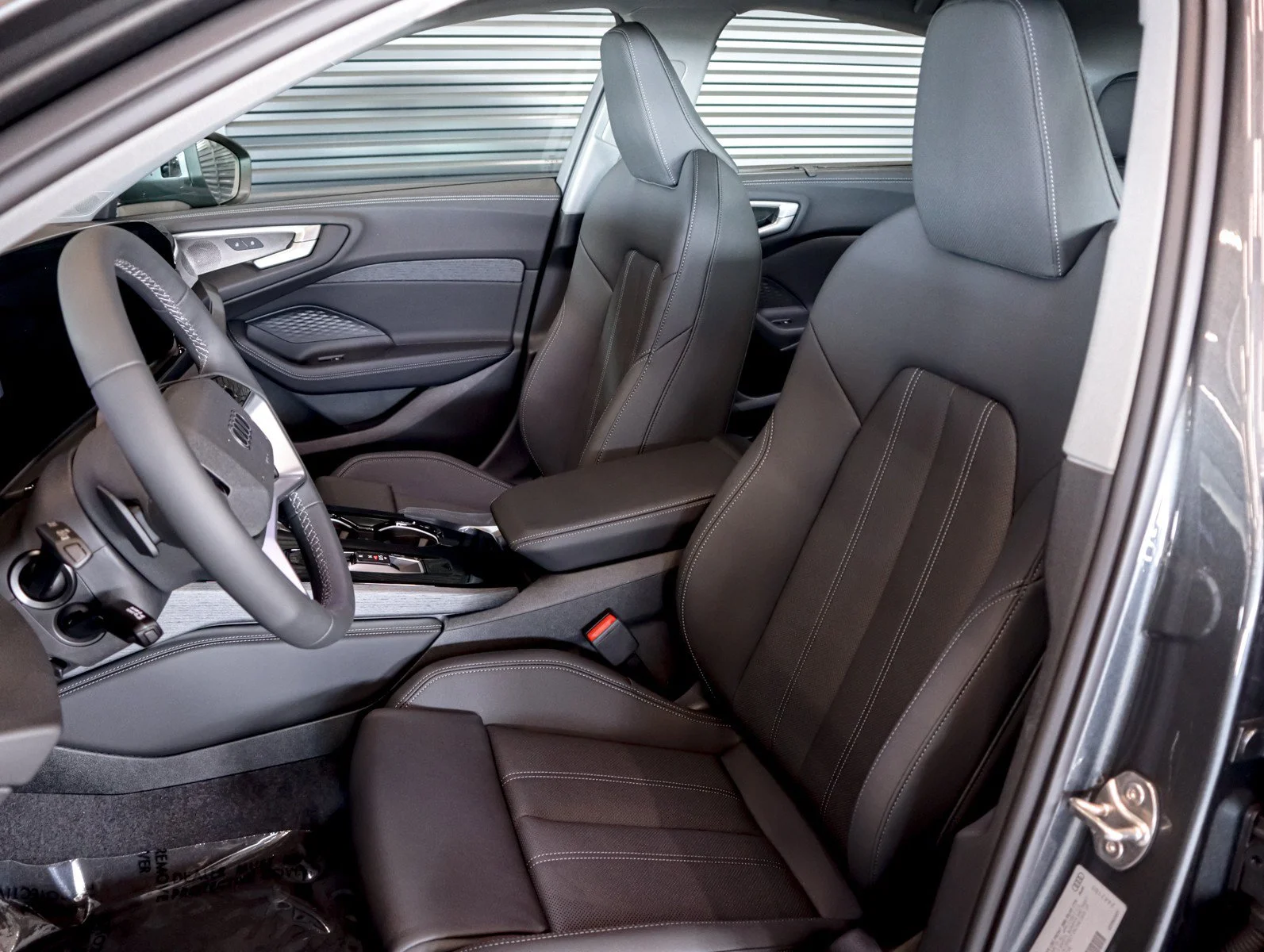 New 2026 Daytona Gray Pearl Effect Audi Premium Plus image 8