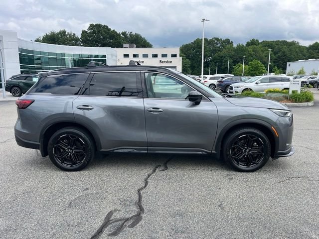 Certified Used 2026 Graphite Shadow INFINITI SPORT image 2