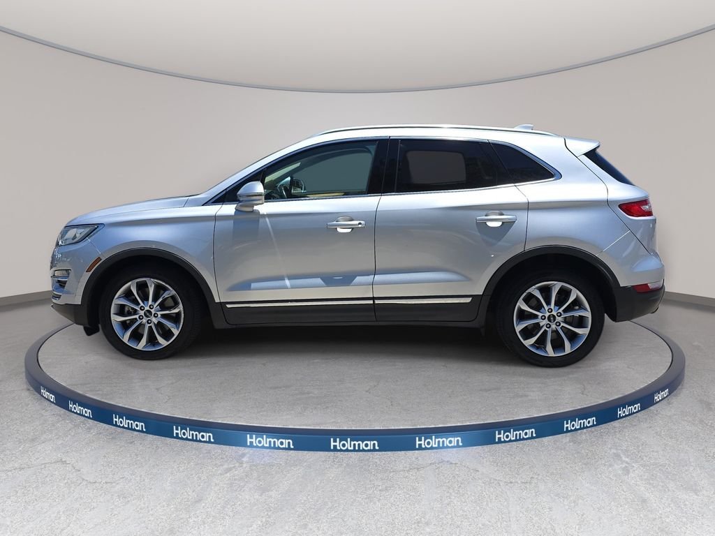 Used 2016 Silver Lincoln Select image 9
