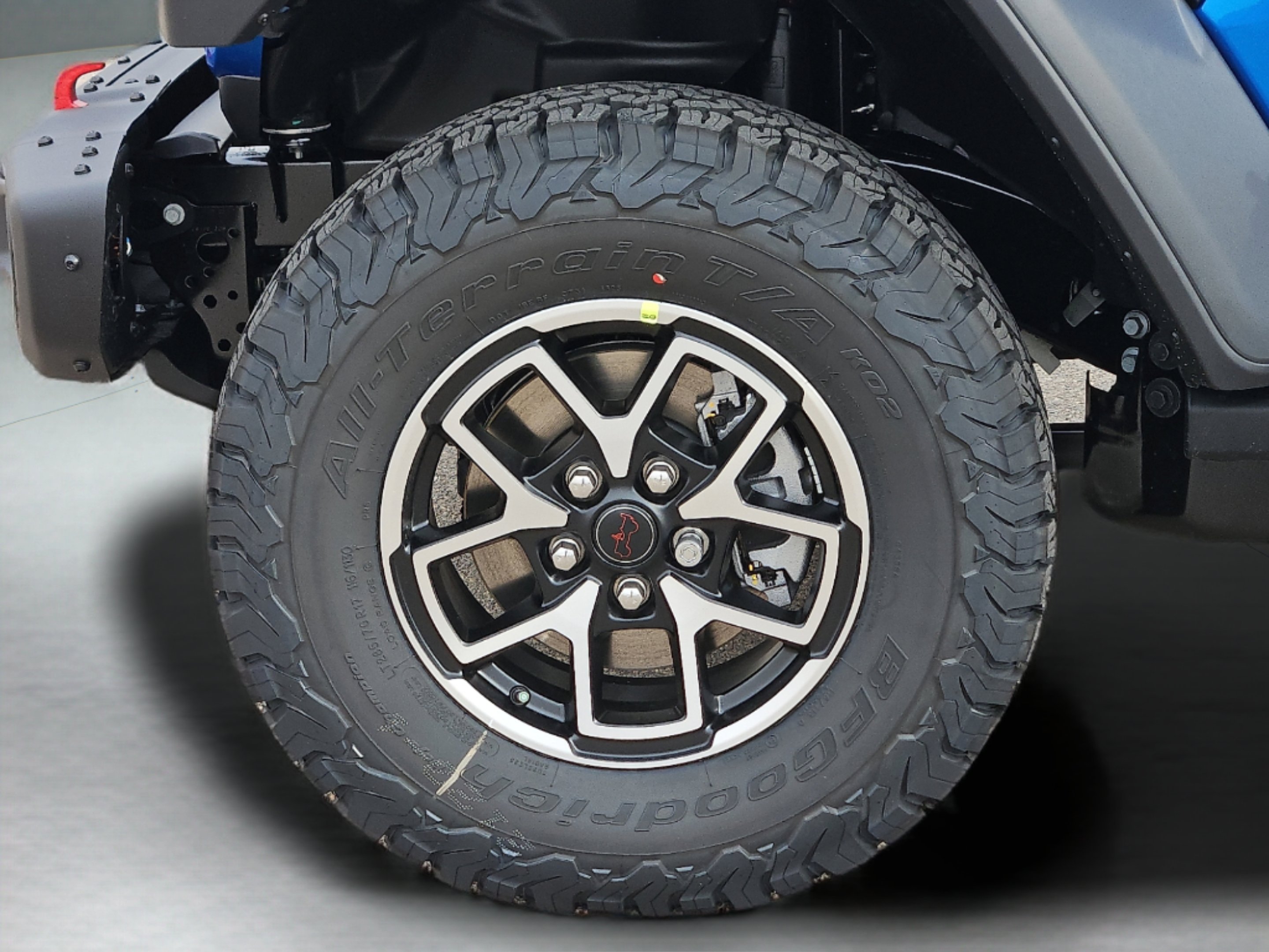 New 2026 Hydro Blue Pearlcoat Jeep Rubicon image 9