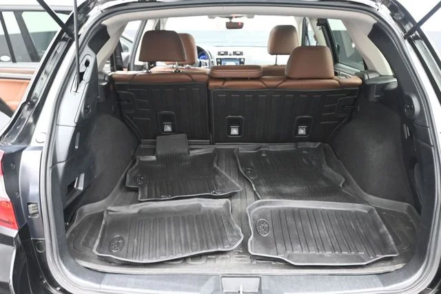 Used 2019 Black Subaru 2.5i image 26