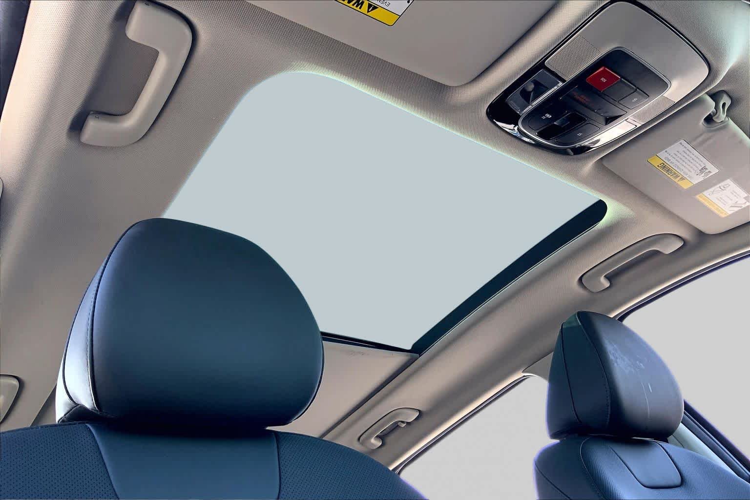 Used 2024 Black Pearl Hyundai SEL Convenience image 14