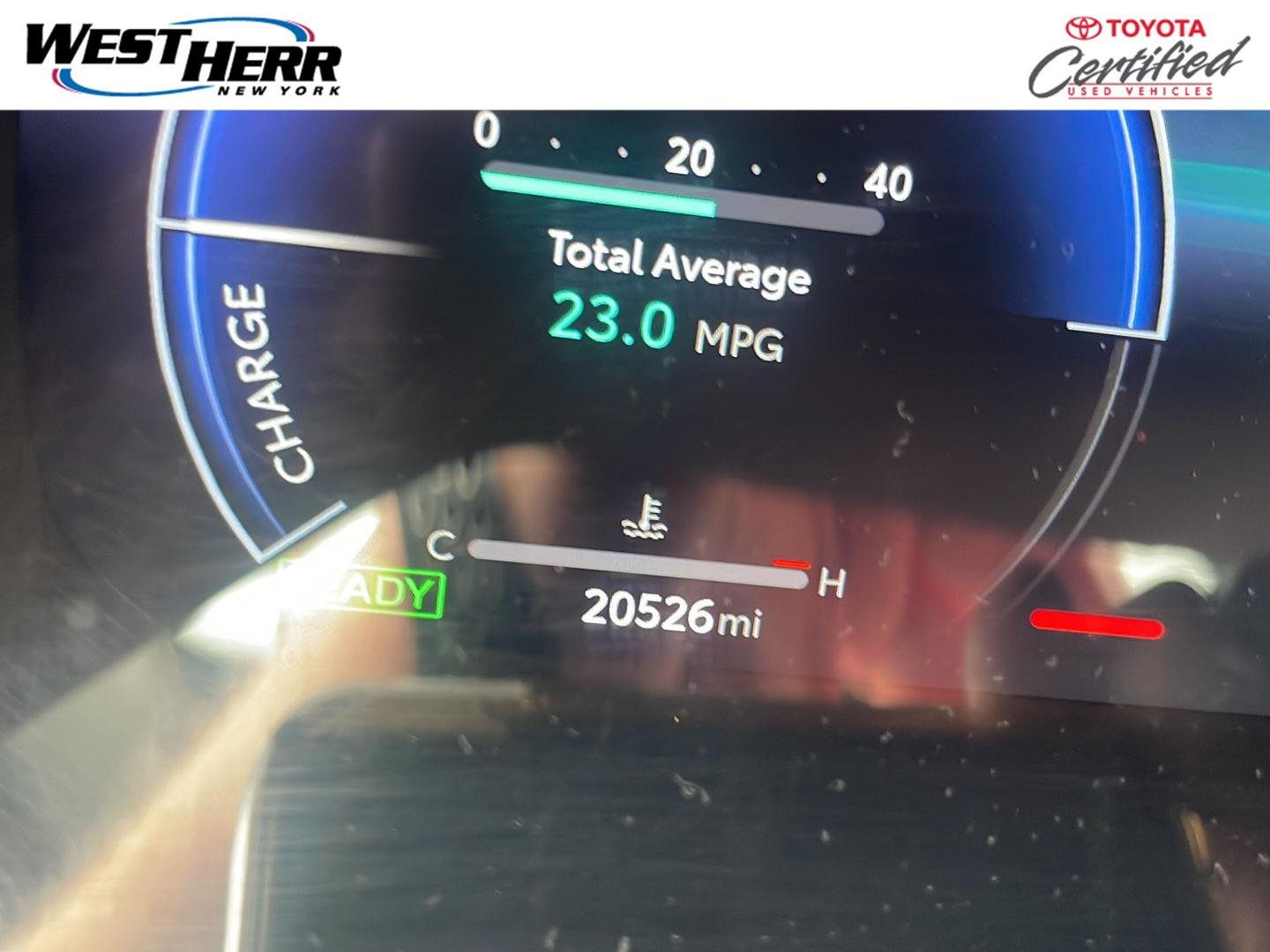 Used 2026 Wind Chill Pearl Toyota MAX Limited image 1