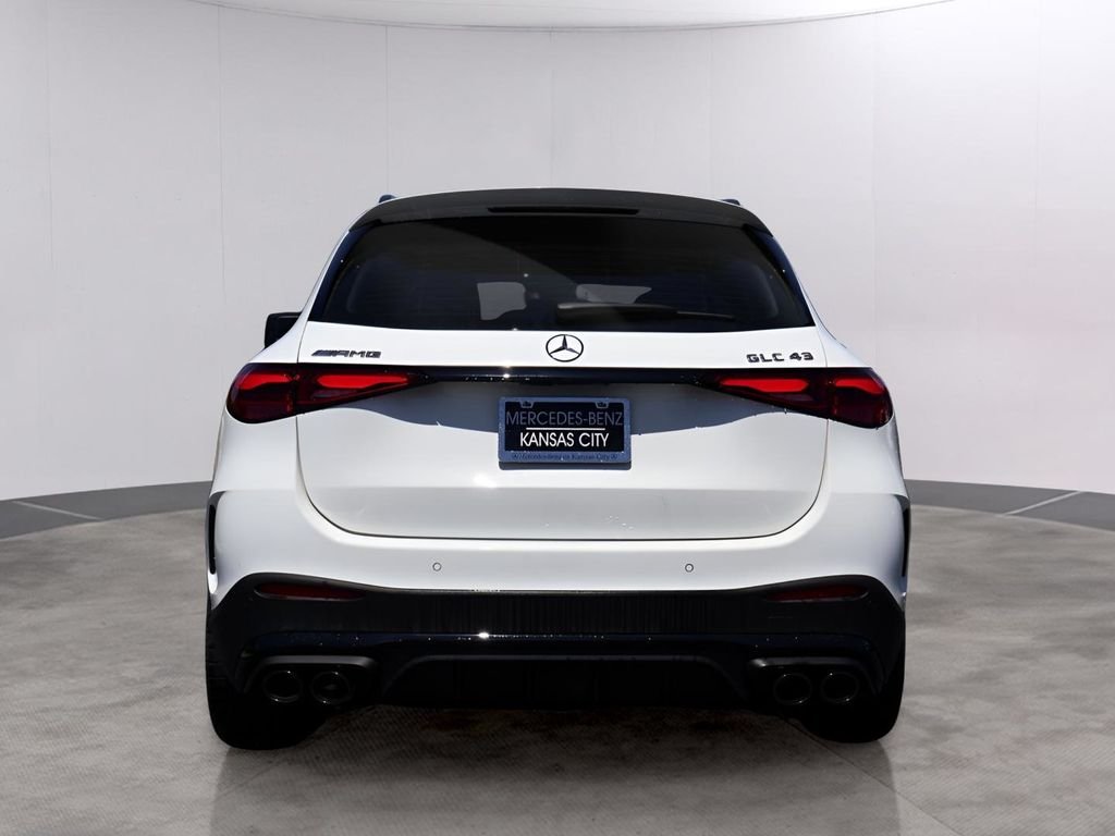 2025 Mercedes-Benz GLC AMG GLC43 - Photo 6