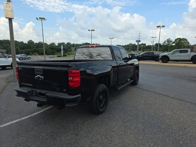 Used 2014 Black Chevrolet LT image 3