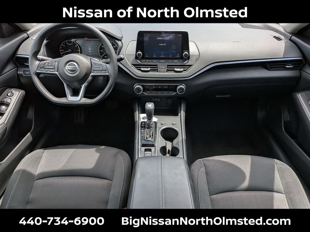 Certified Used 2022 Brilliant Silver Metallic Nissan 2.5 SV image 24