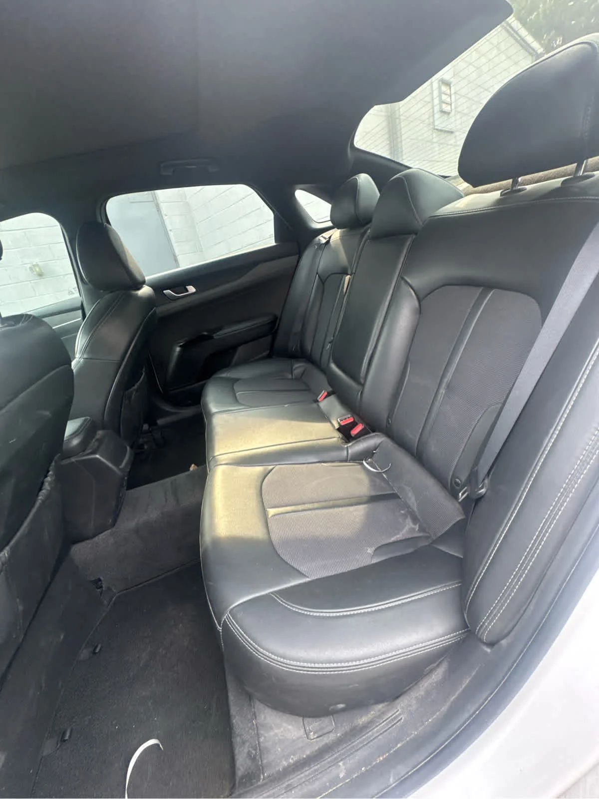 Used 2021 Glacial White Pearl Kia GT-Line image 24