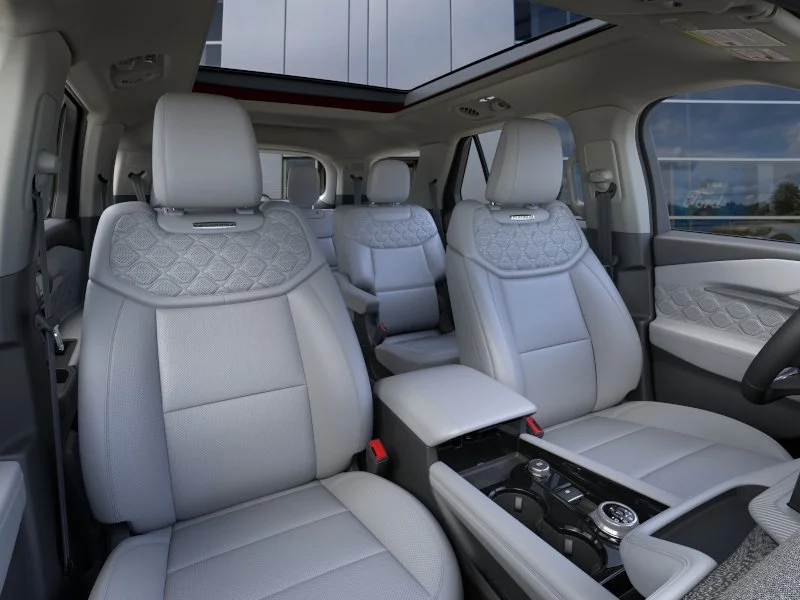 New 2026 Rapid Red Metallic Tinted Clearcoat Ford Platinum™ image 37