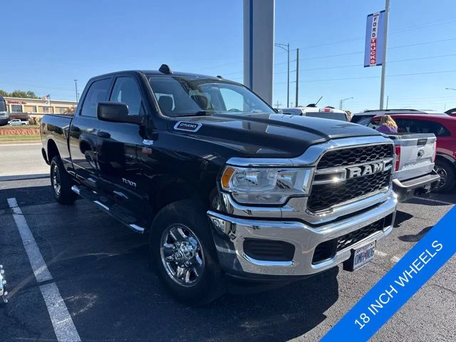 Used 2019 Diamond Black Ram Tradesman image 3