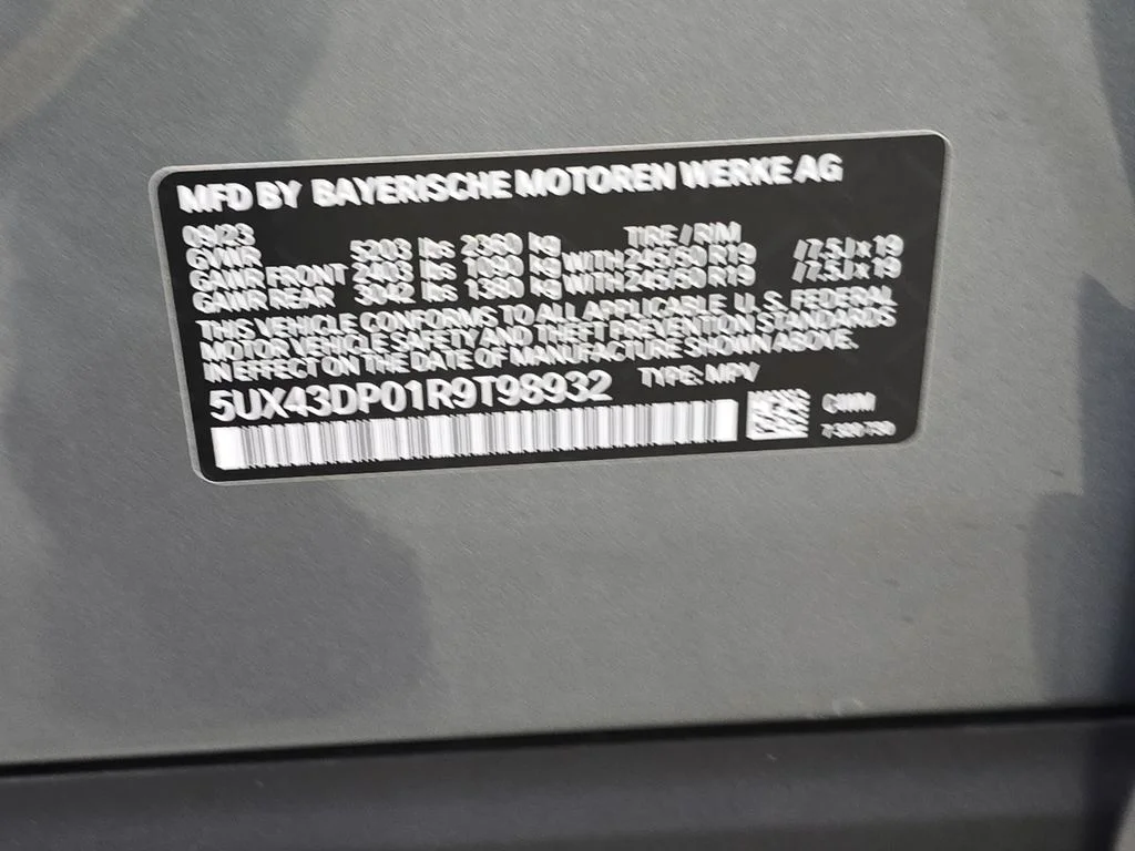 Used 2024 Skyscraper Gray Metallic BMW sDrive30i image 34