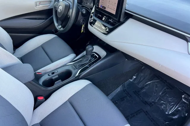 Used 2023 Silver Toyota LE image 17