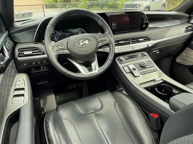 Used 2022 Gray Hyundai Calligraphy image 7