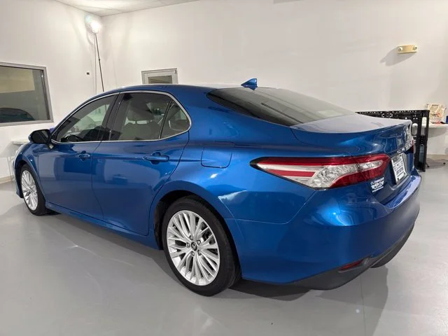 Used 2019 Blue Toyota XLE image 5