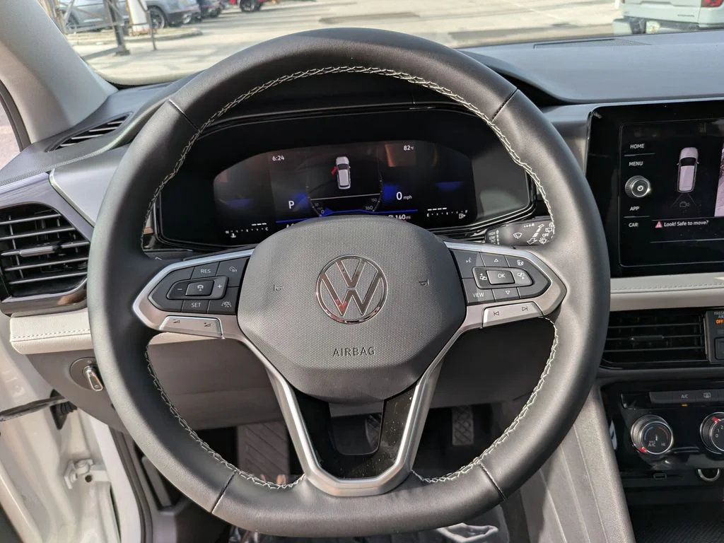 New 2026 White Volkswagen 1.5T S image 27