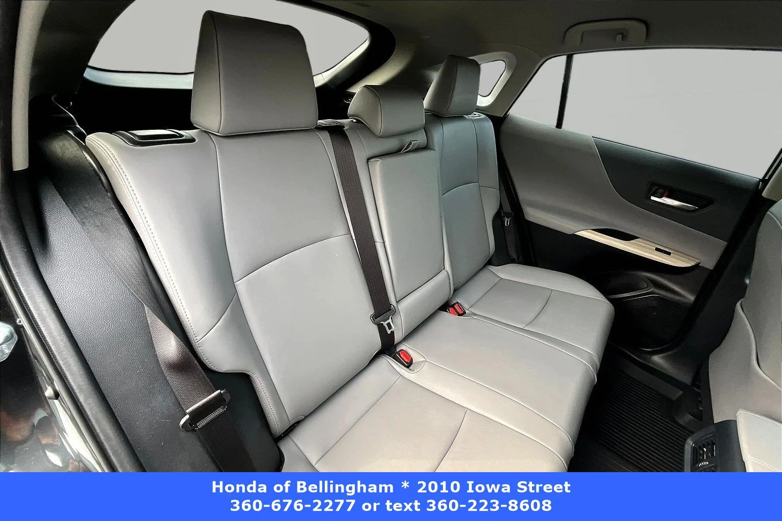 Used 2022 Celestial Black Toyota XLE image 21