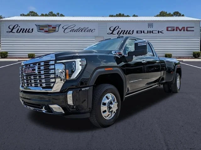 2026 GMC Sierra 3500HD Denali - Photo 8