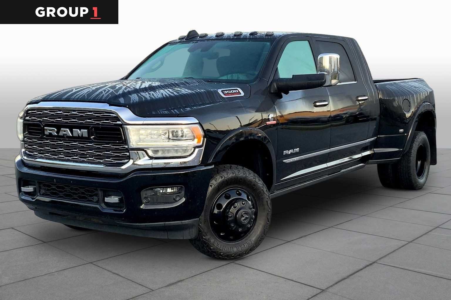 2019 RAM 3500 Limited 4X4 Mega Cab's photo