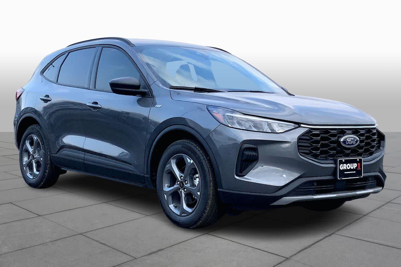 New 2026 Carbonized Gray Metallic Ford ST-Line image 2