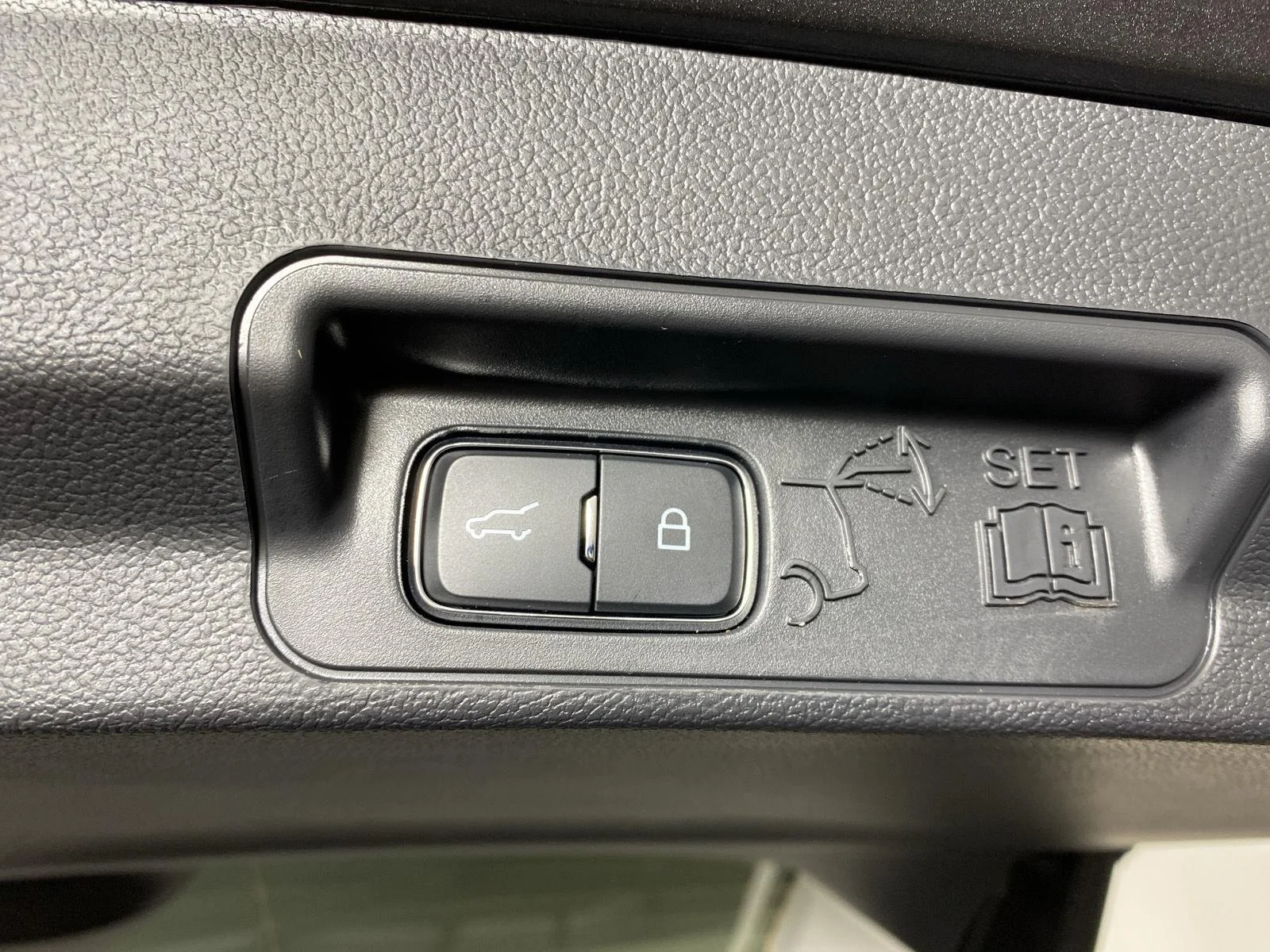 New 2026 Carbonized Gray Metallic Ford Active image 27