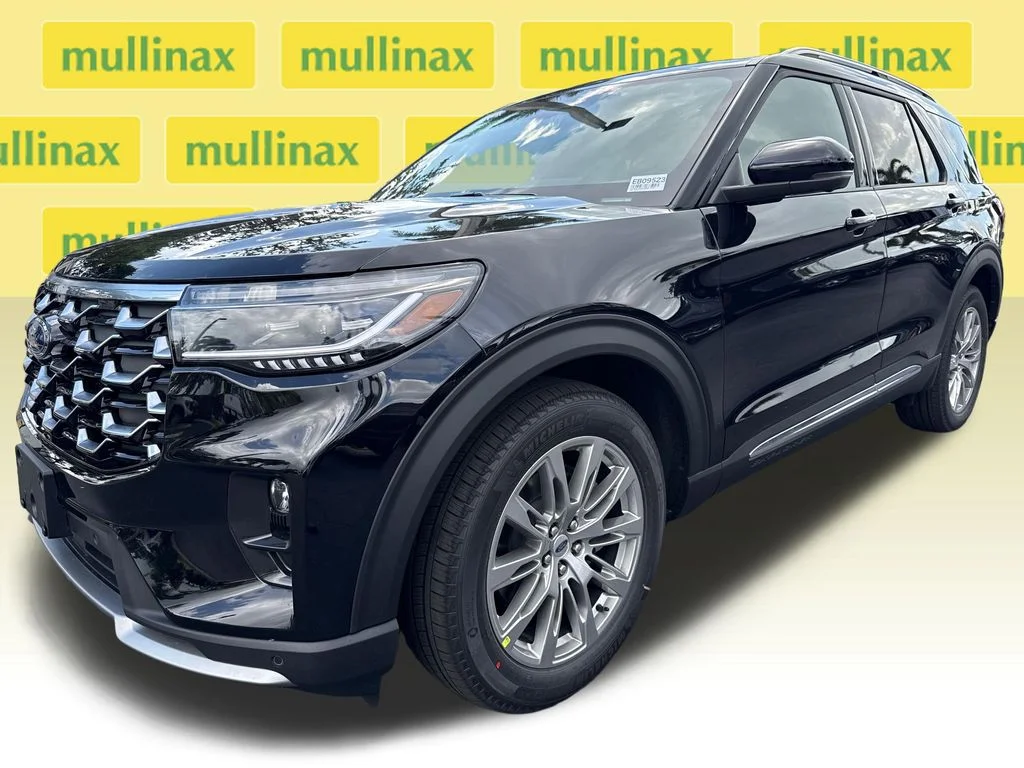 New 2026 Black Ford Platinum image 17
