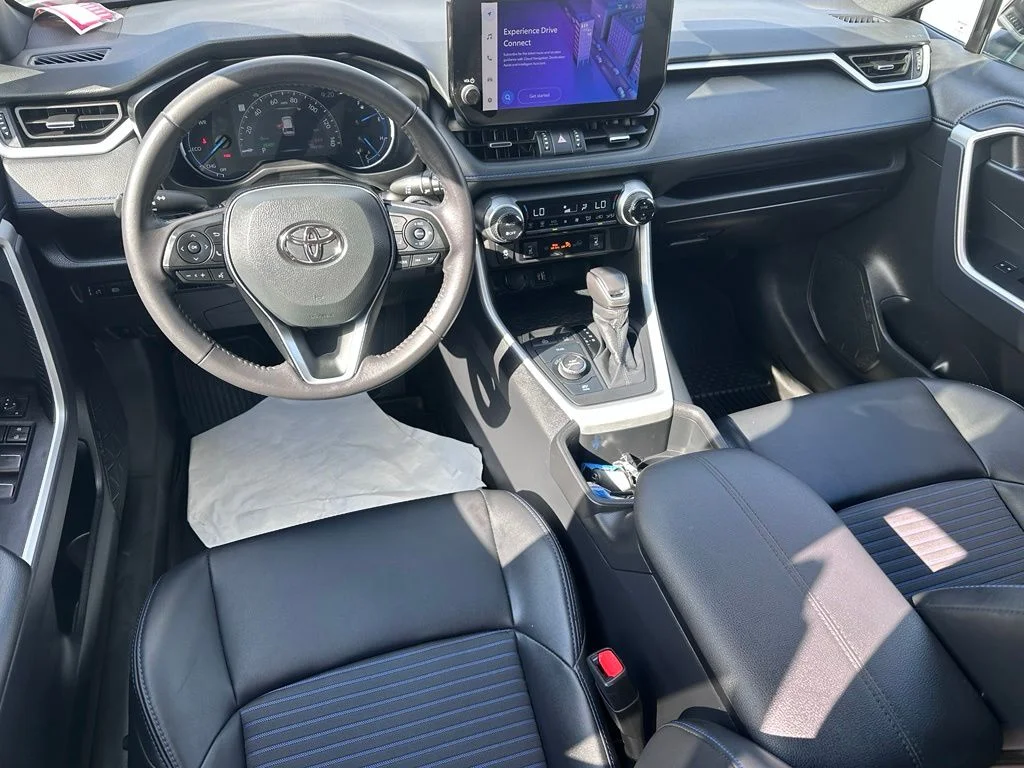 2024 Toyota RAV4 XSE - Photo 29