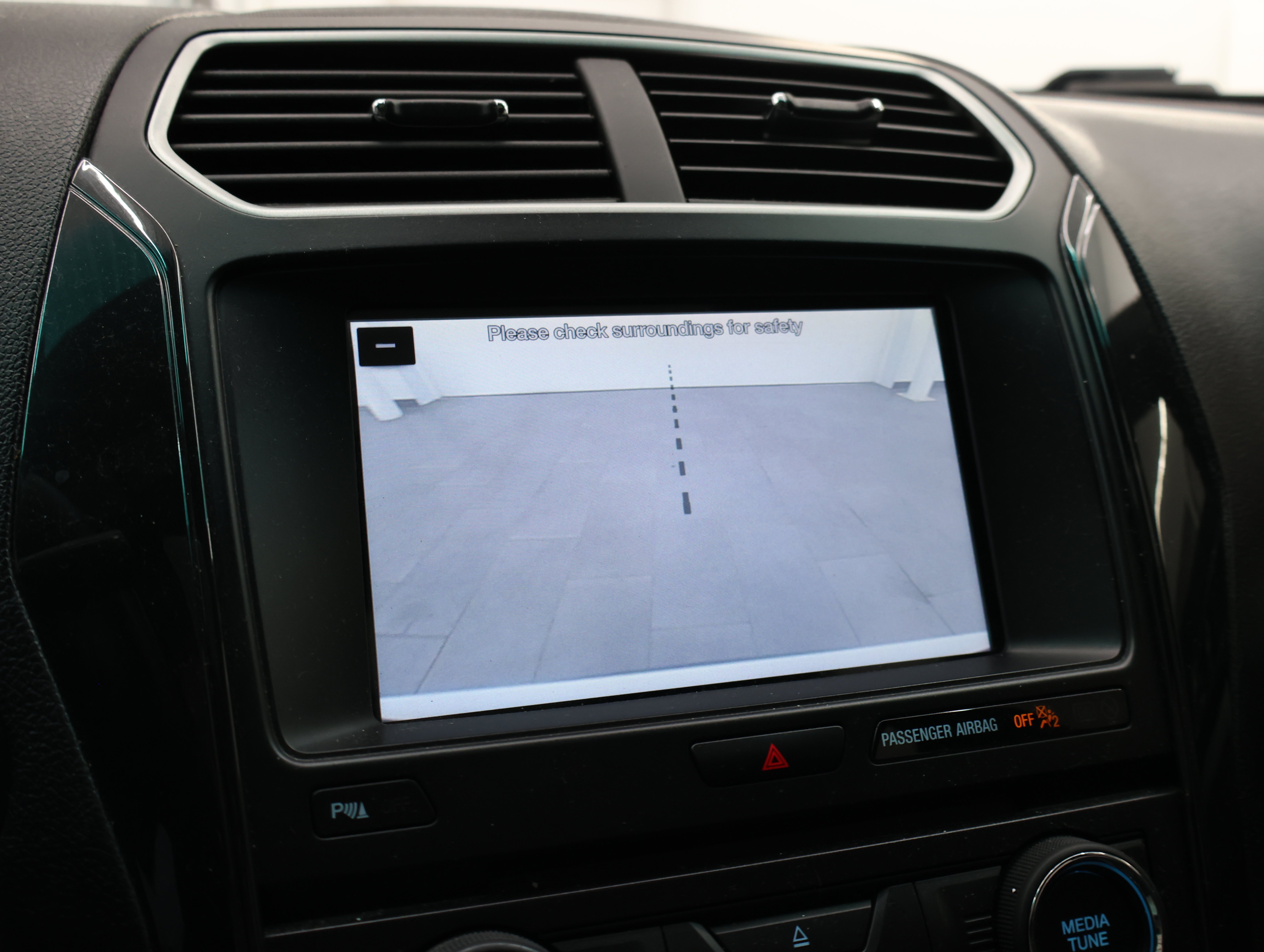 Used 2017  Ford XLT image 18