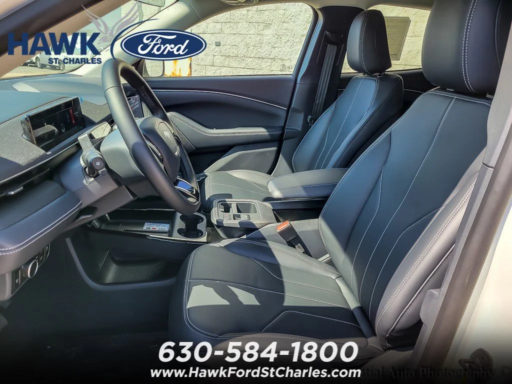 New 2026 Star White Metallic Tri-coat Ford Select image 7