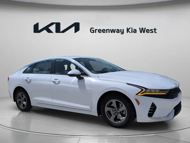 2022 Kia K5 LXS