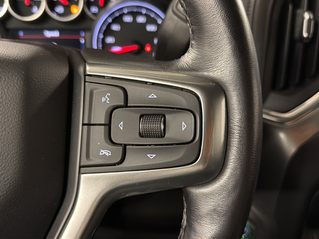 Used 2022 Black Chevrolet LTZ image 39