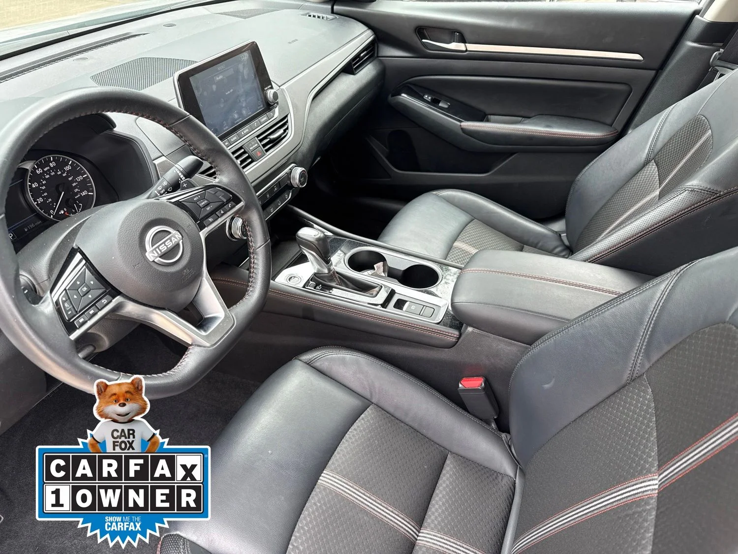 Used 2024 White Nissan 2.5 SR image 20