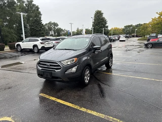 Used 2020 Gray Ford SE image 1