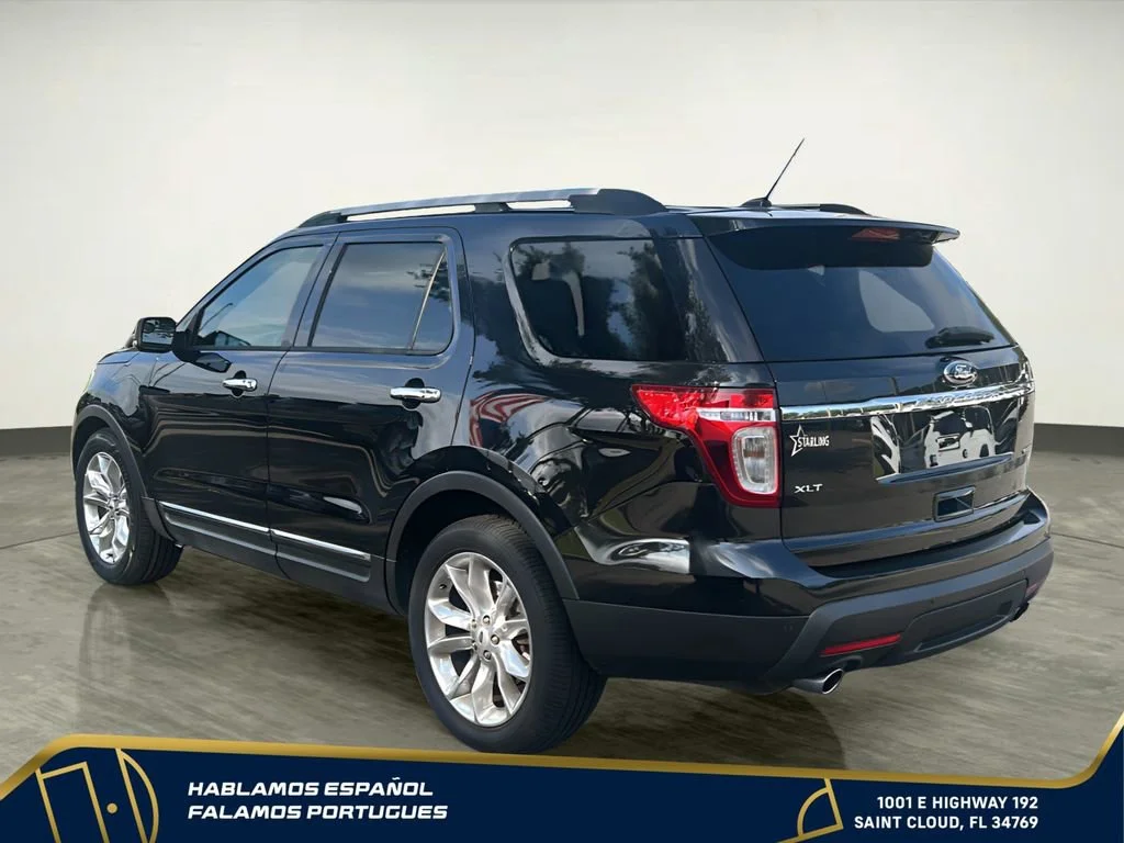 Used 2014 Black Ford XLT image 4