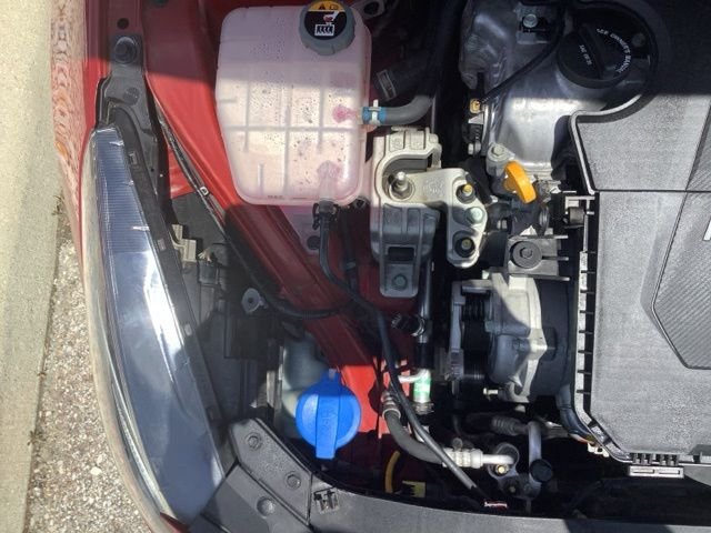 Used 2023 Scarlet Red Hyundai Blue image 27