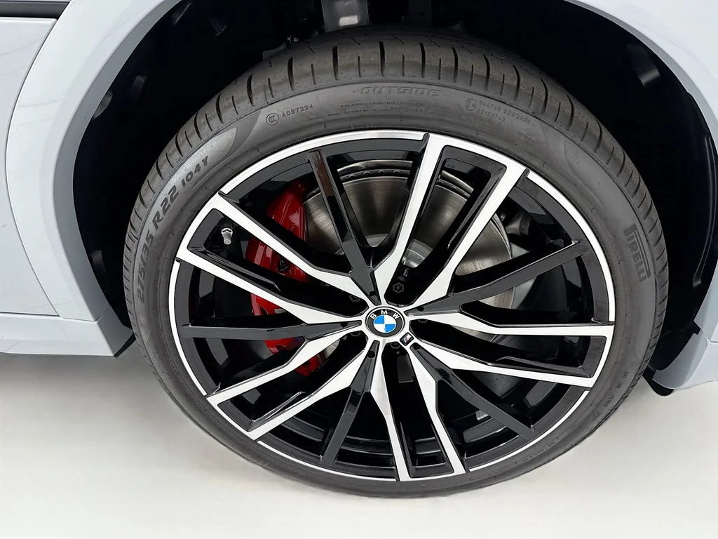 New 2027 Gray BMW M60i image 31