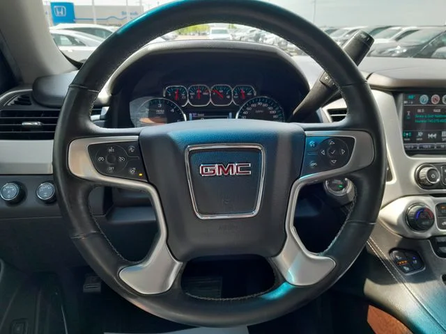 Used 2018 White GMC SLT image 13