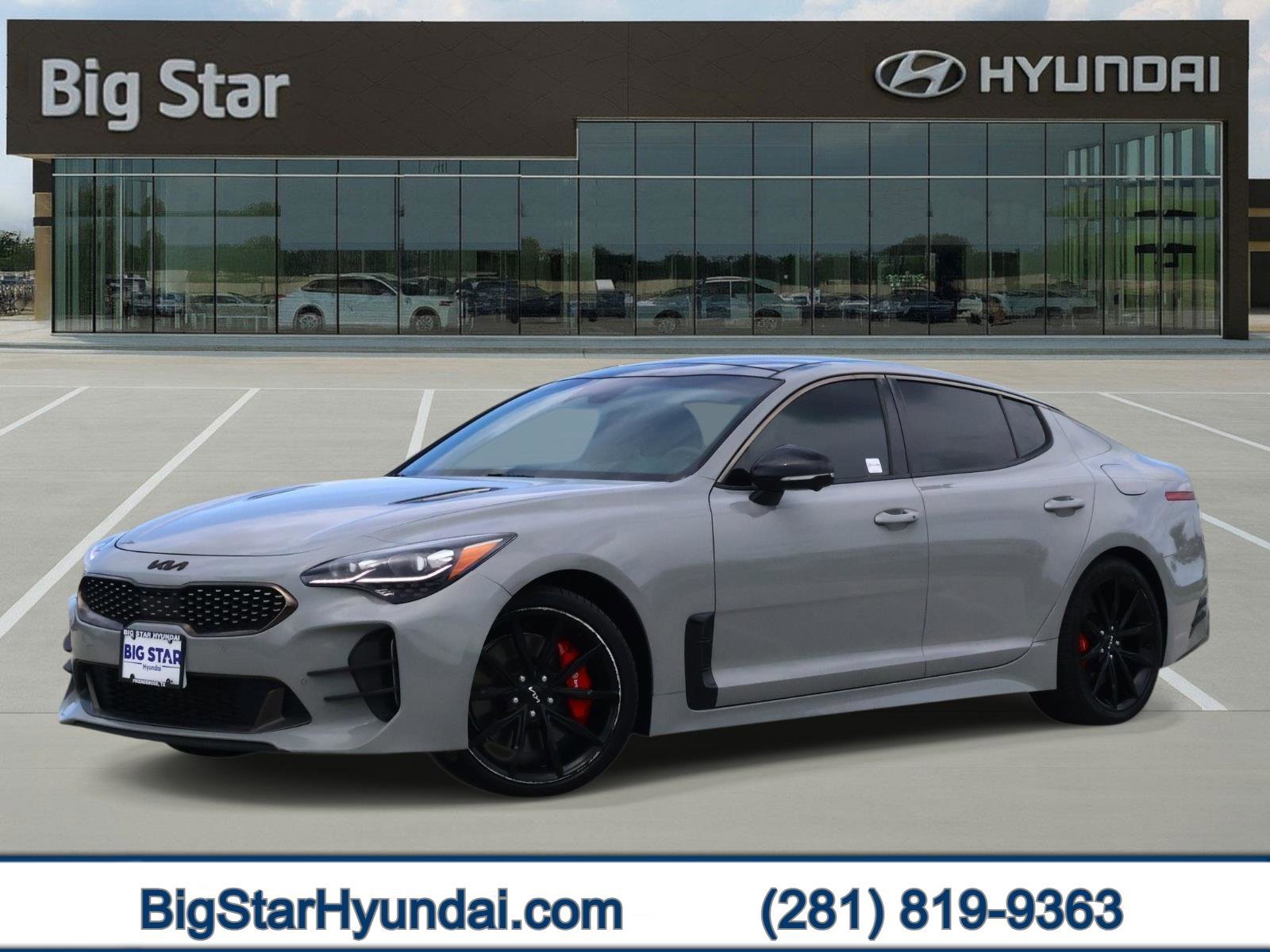 2023 Kia Stinger GT2's photo
