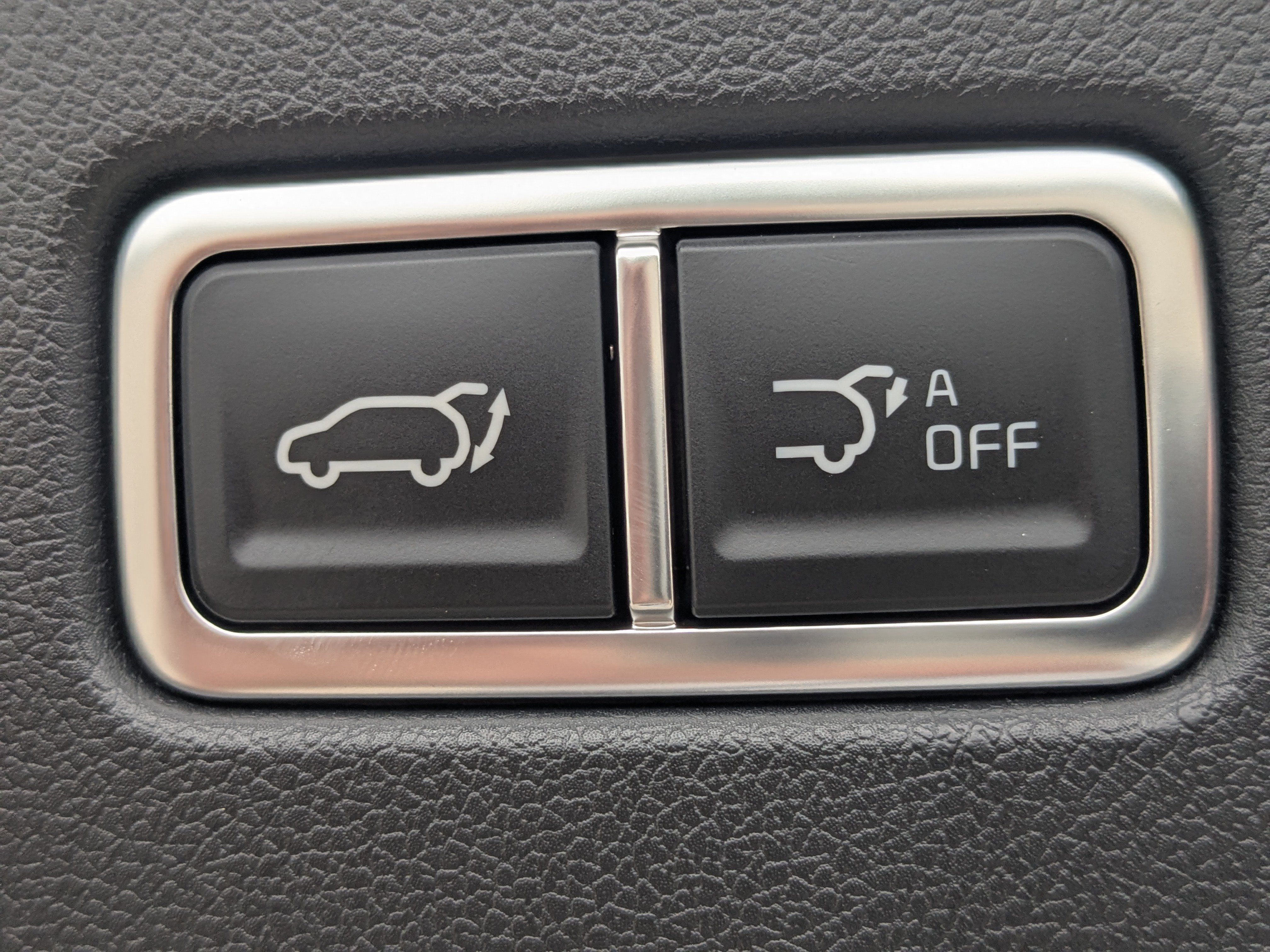 New 2026 Glacial White Pearl Kia EX image 15