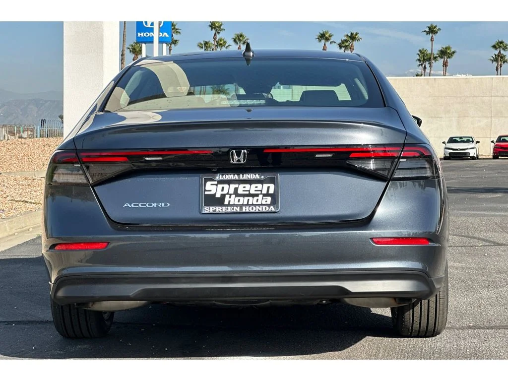 New 2026 Meteorite Gray Metallic Honda LX image 5