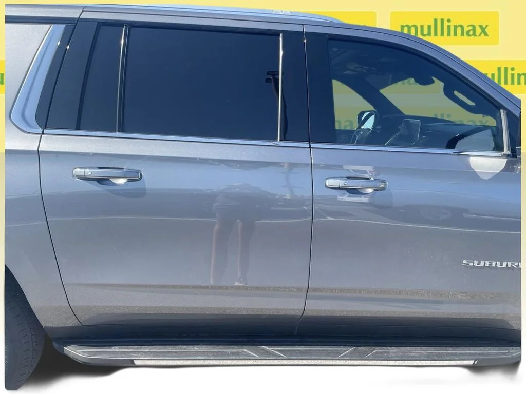 Used 2021 Gray Chevrolet Premier image 12