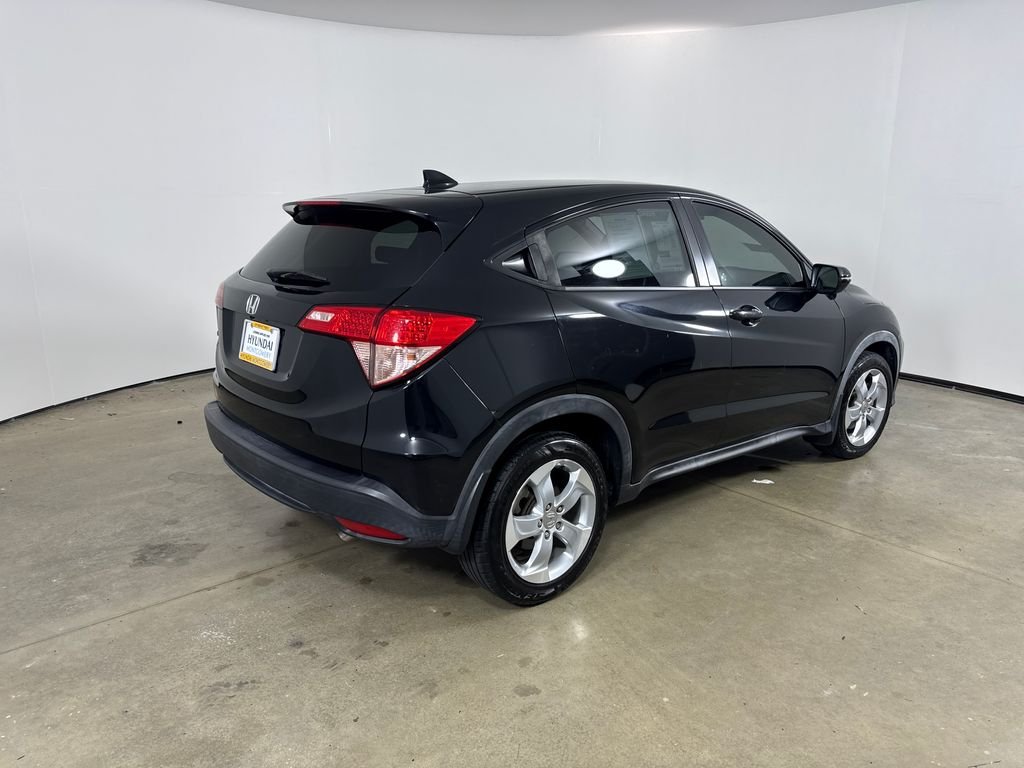 Used 2017 White Honda EX-L image 5
