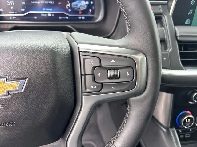 Used 2023 White Chevrolet LT image 16