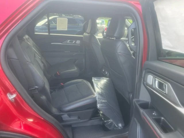 New 2026 Rapid Red Metallic Tinted Clearcoat Ford ST image 20
