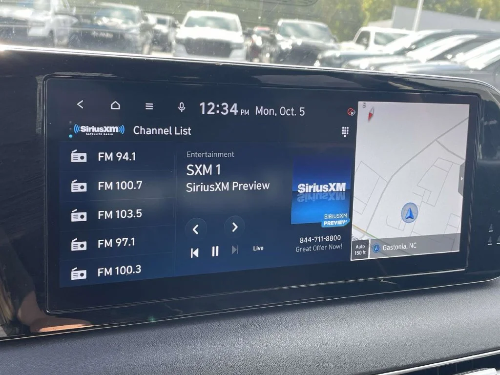 Certified Used 2025 Black Hyundai SEL image 37