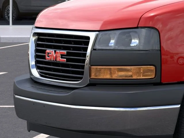 2025 GMC Savana Cargo Work Van - Photo 13